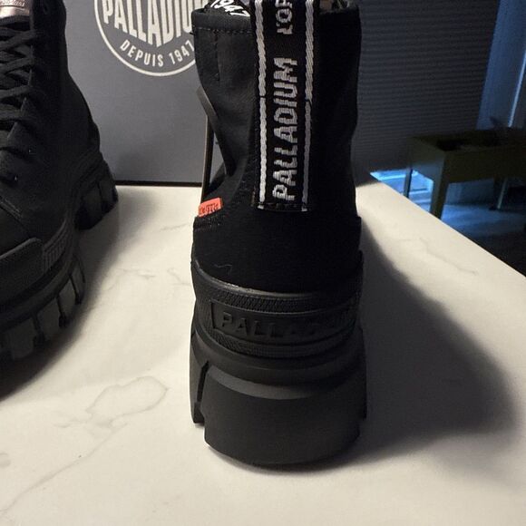 Palladium Revolt Hi TX Black Women’s US 10M Platform Boots - Picture 7 of 12